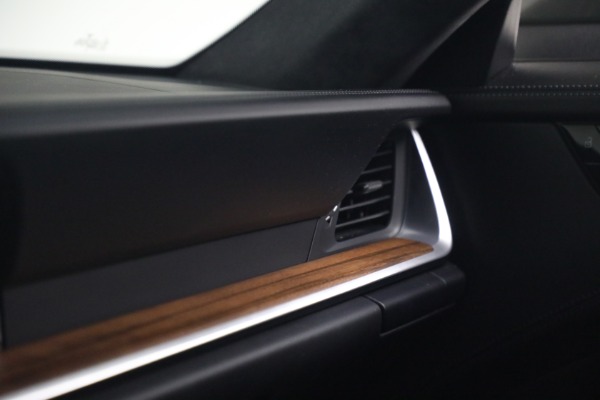 Used 2020 Porsche 911 Carrera 4S for sale $144,900 at Maserati of Greenwich in Greenwich CT 06830 21