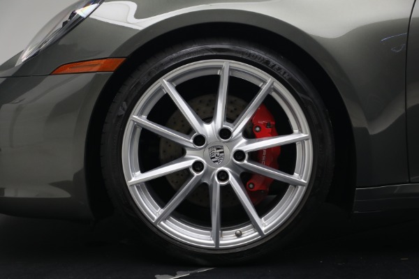 Used 2020 Porsche 911 Carrera 4S for sale $144,900 at Maserati of Greenwich in Greenwich CT 06830 28