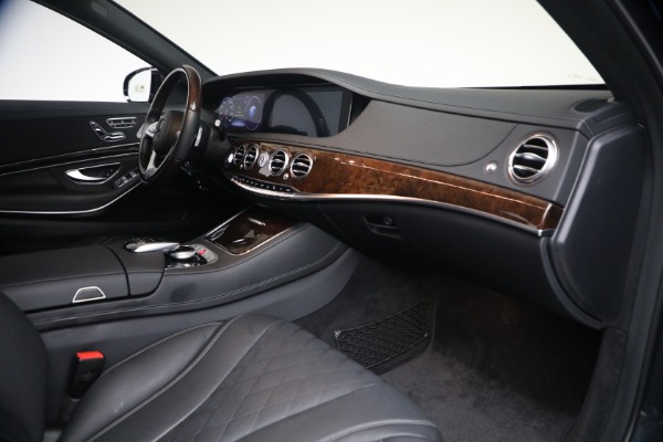 Used 2019 Mercedes-Benz S-Class S 560 4MATIC for sale $49,900 at Maserati of Greenwich in Greenwich CT 06830 18