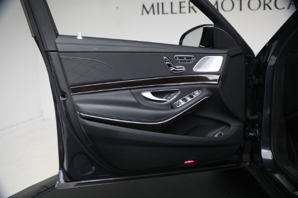 Used 2019 Mercedes-Benz S-Class S 560 4MATIC for sale $49,900 at Maserati of Greenwich in Greenwich CT 06830 26