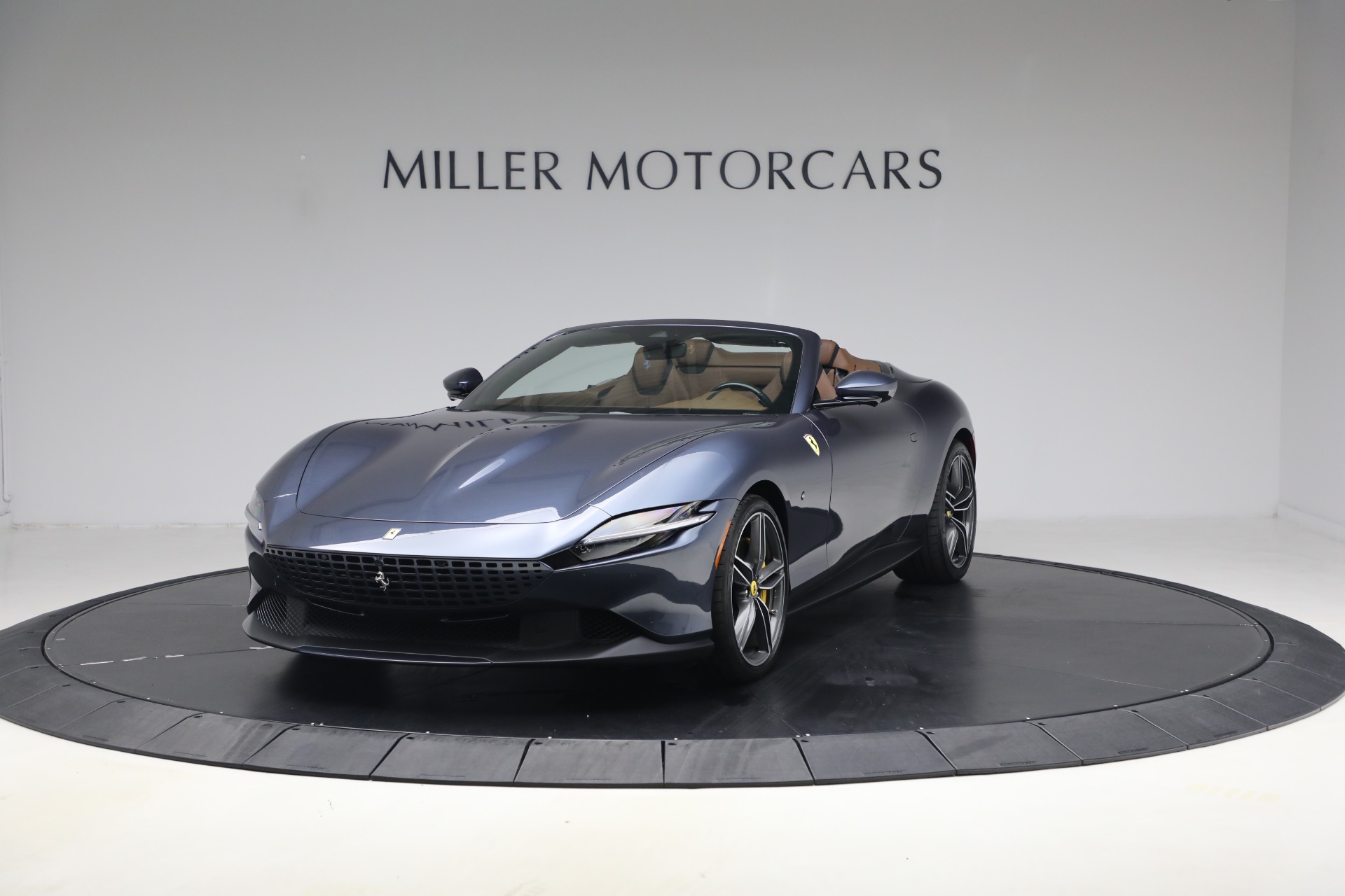 Used 2025 Ferrari Roma Spider for sale $309,900 at Maserati of Greenwich in Greenwich CT 06830 1