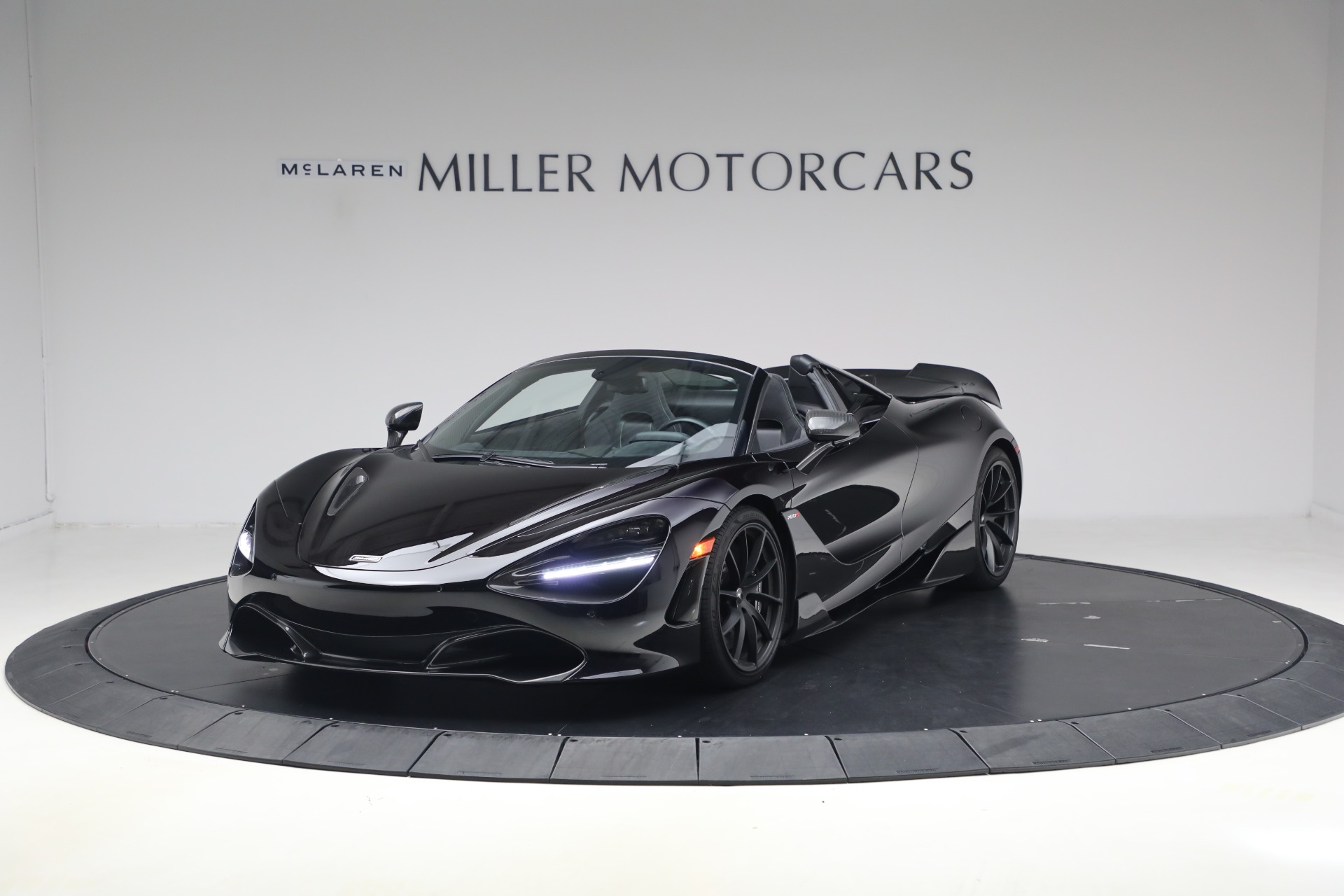 Used 2020 McLaren 720S Spider Performance for sale $277,900 at Maserati of Greenwich in Greenwich CT 06830 1