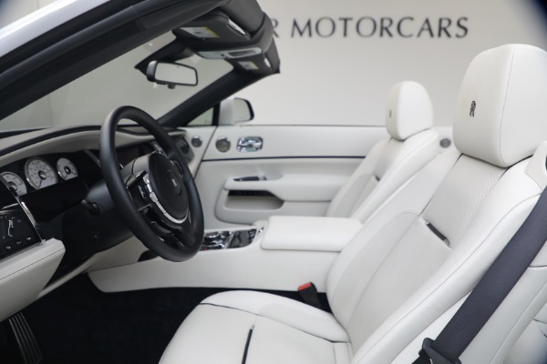 Used 2019 Rolls-Royce Black Badge Dawn for sale $299,900 at Maserati of Greenwich in Greenwich CT 06830 27
