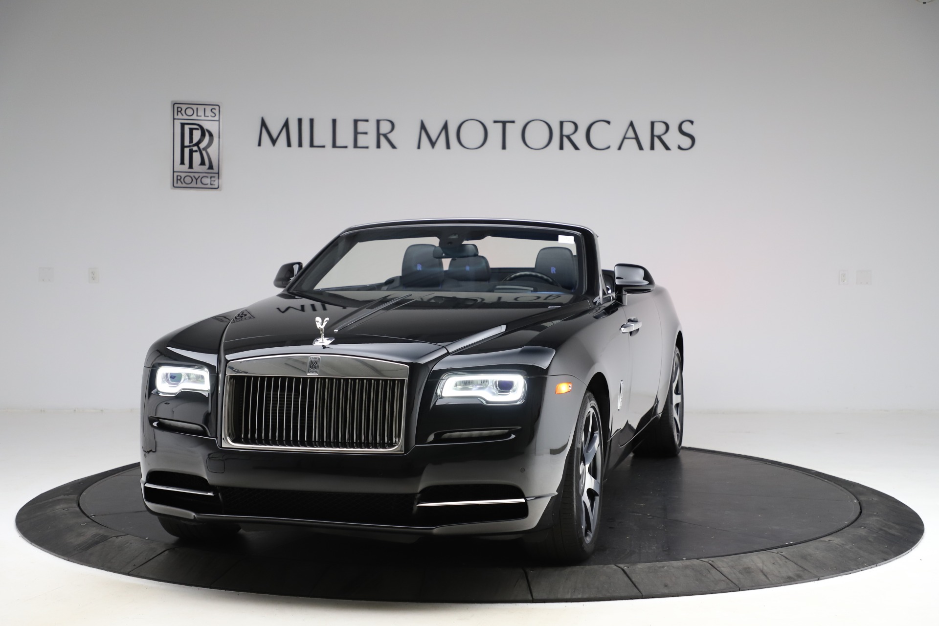 Used 2017 Rolls-Royce Dawn for sale Sold at Maserati of Greenwich in Greenwich CT 06830 1