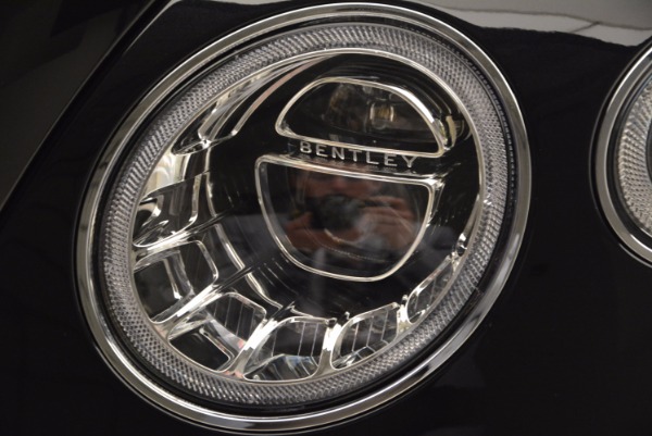 Used 2017 Bentley Bentayga for sale Sold at Maserati of Greenwich in Greenwich CT 06830 15