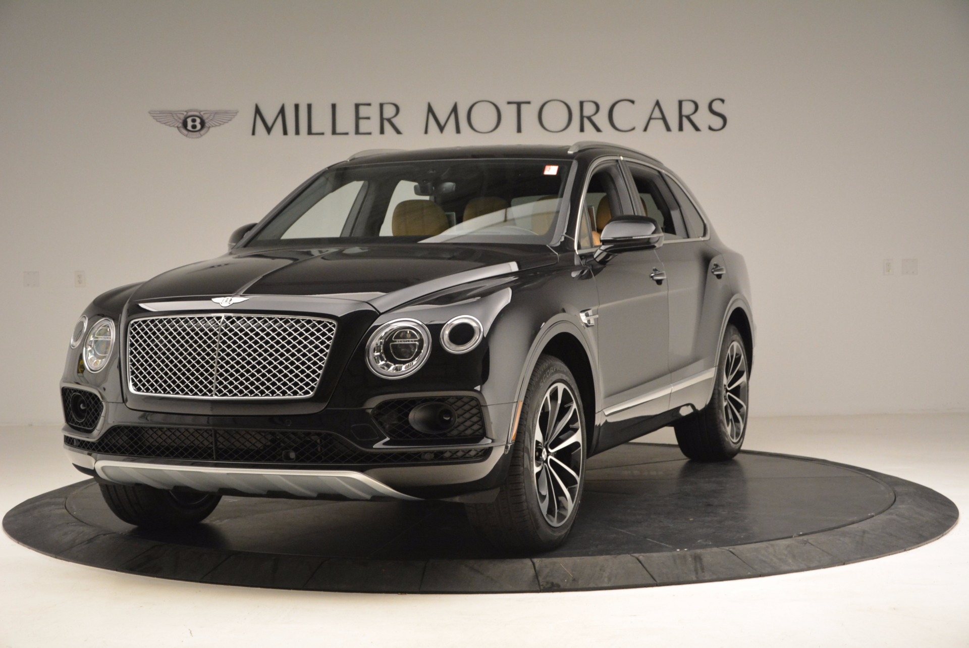 Used 2017 Bentley Bentayga for sale Sold at Maserati of Greenwich in Greenwich CT 06830 1